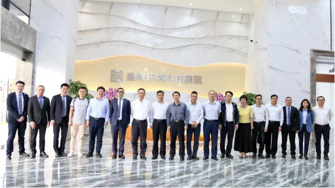 中国环境监测总站及省市区领导一行莅临星空电竞环境调研指导